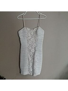 Katia dress size large